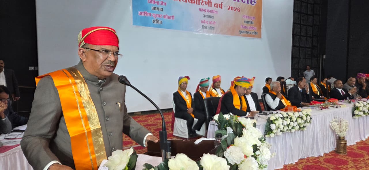 उदयपुर बार एसोसिएशन का शपथ ग्रहण: विधानसभा अध्यक्ष ने अधिवक्ताओं को दी सीख